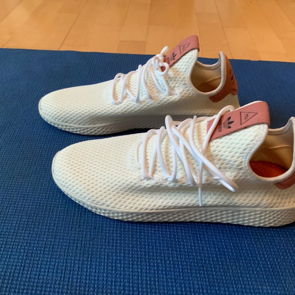 ADIDAS - Picture 4 of 4